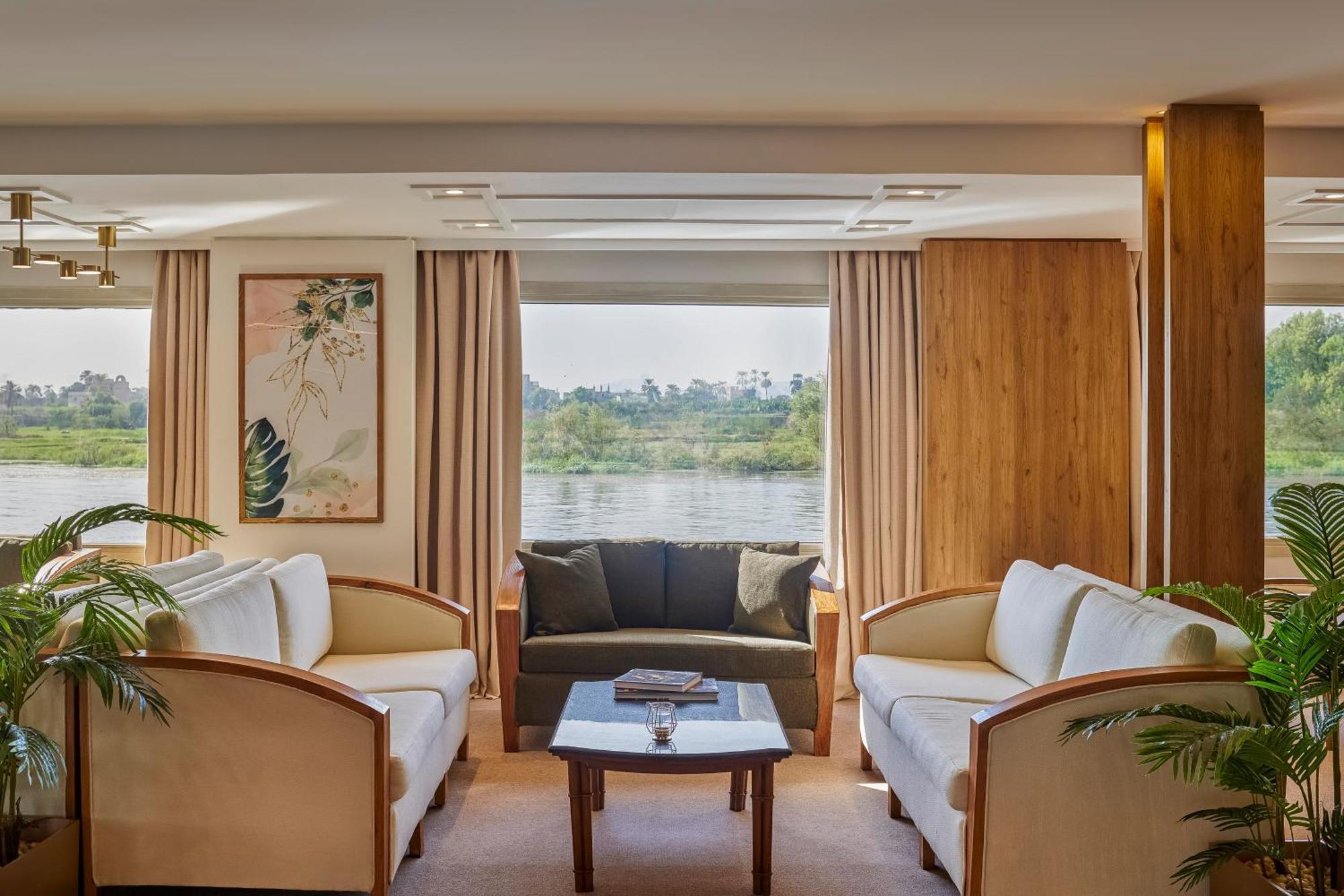 Moevenpick Royal Lotus Nile Cruise, Every Monday Four Nights From Luxor, Every Friday Three Nights From Aswan - Including Excursions & Sightseeing المظهر الخارجي الصورة