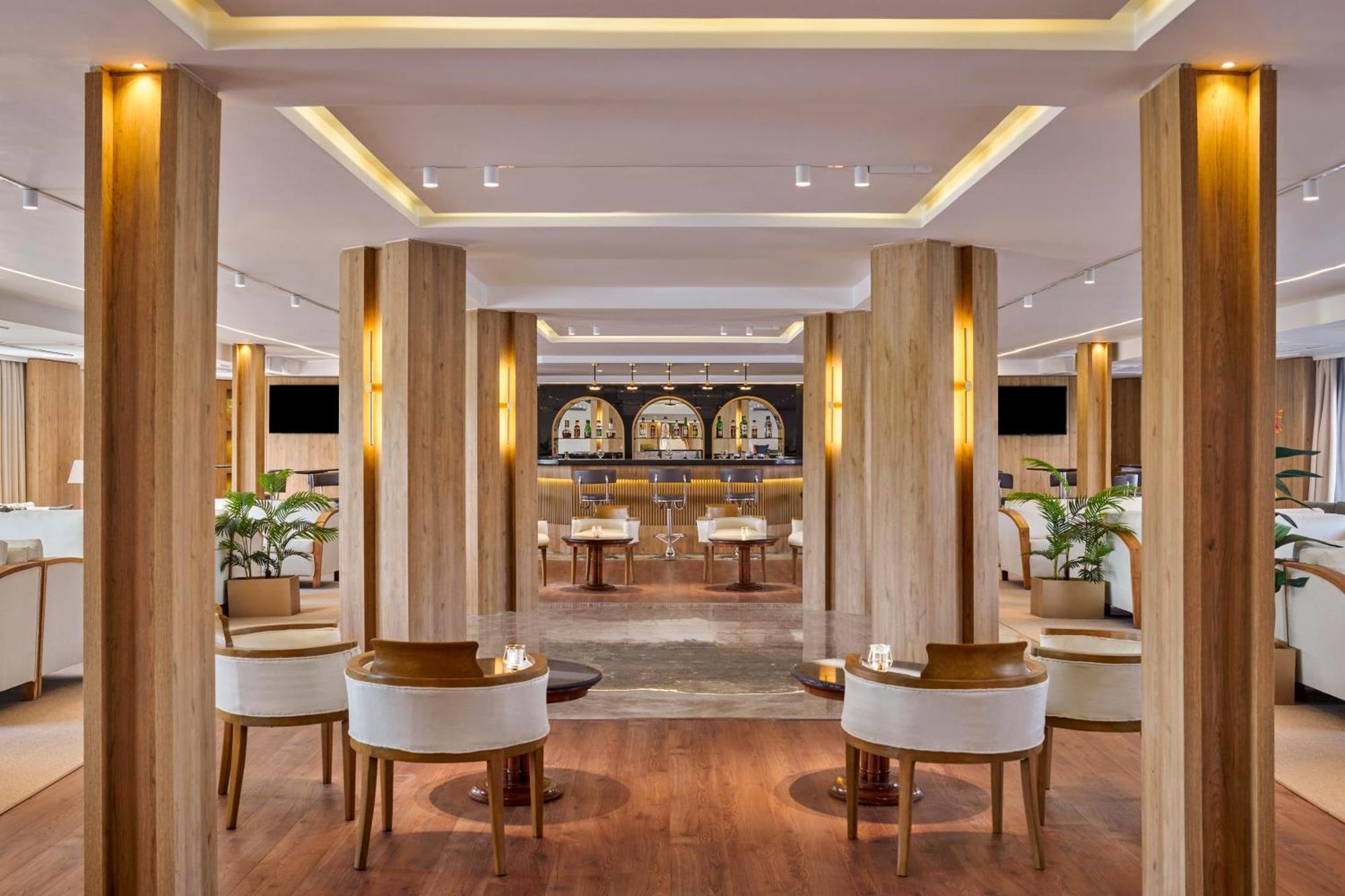 Moevenpick Royal Lotus Nile Cruise, Every Monday Four Nights From Luxor, Every Friday Three Nights From Aswan - Including Excursions & Sightseeing المظهر الخارجي الصورة